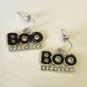 BOO rhinestone earrings dangle Halloween NWT